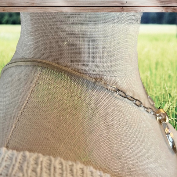 Two-Tone Ring Necklace - Picture 3 of 11